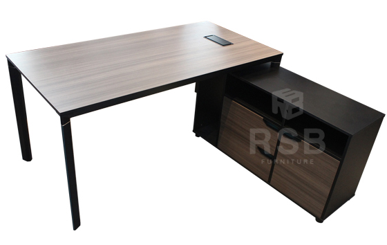 โต๊ะทำงานเข้ามุม + ไซด์บอร์ดวางของด้านข้าง ขนาด 160 x 160 cm รหัส 2891