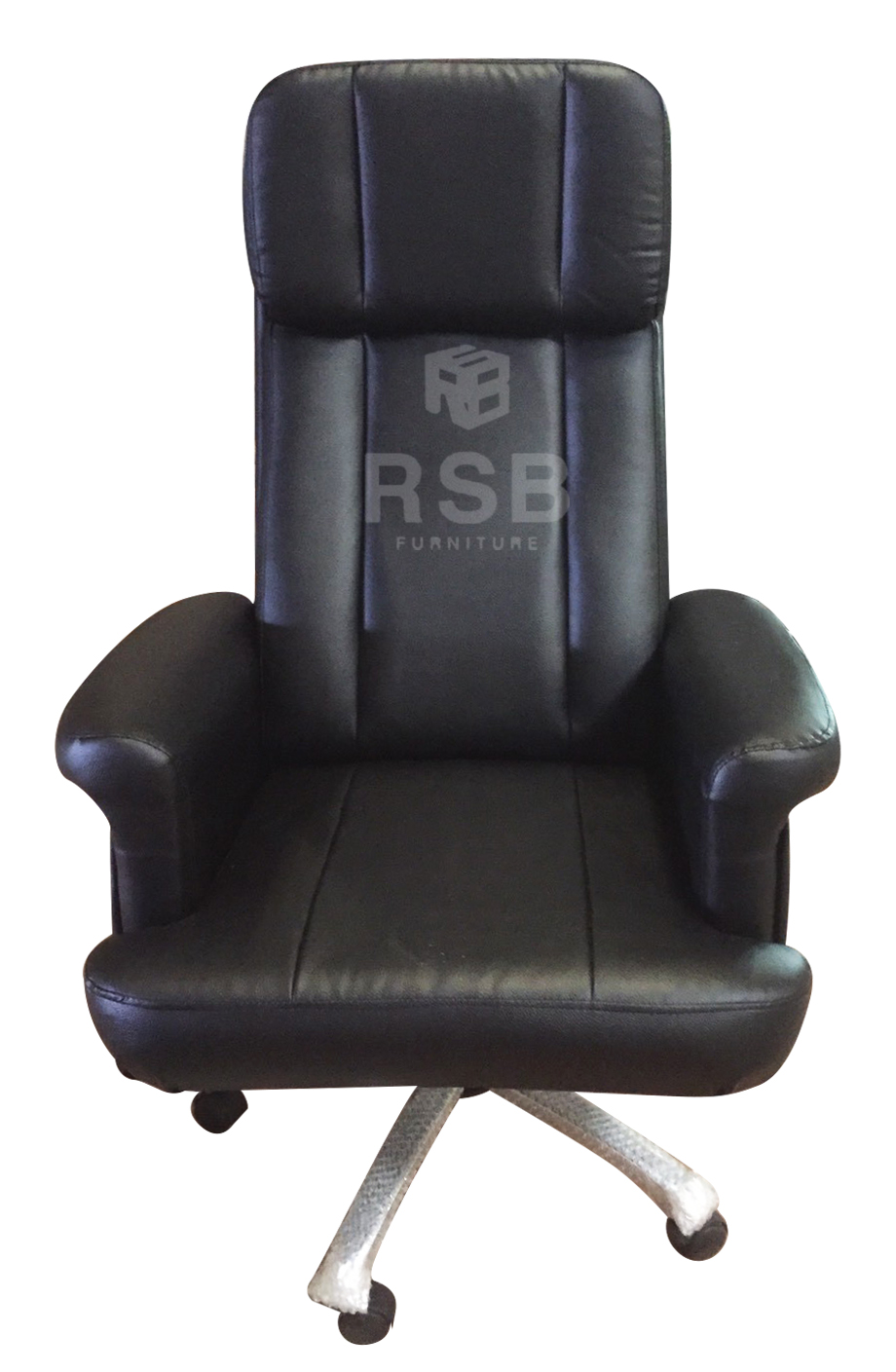 เก้าอี้ผู้บริหาร พนักพิง ที่นั่งหุ้มเบาะหนา ขาเหล็กเงา รับน้ำหนัก 150 KG รหัส 3185