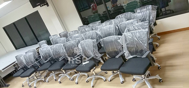ผลงาน ติดตั้ง จัดส่ง เก้าอี้ทำงาน สเปคโครงหนา จำนวน 30 ตัว ที่บริษัทลูกค้า