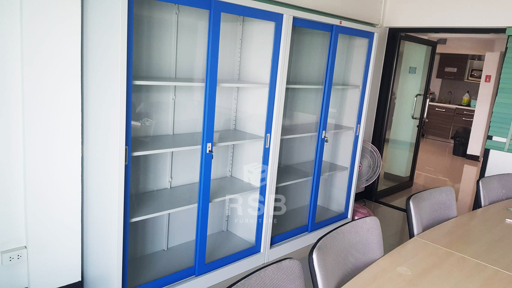 ภาพถ่ายจากหน้างานจริงที่นำตู้เอกสารเหล็ก Lucky world รุ่น KSG -914 ไปจัดส่งถึงที่แล้วค่ะ