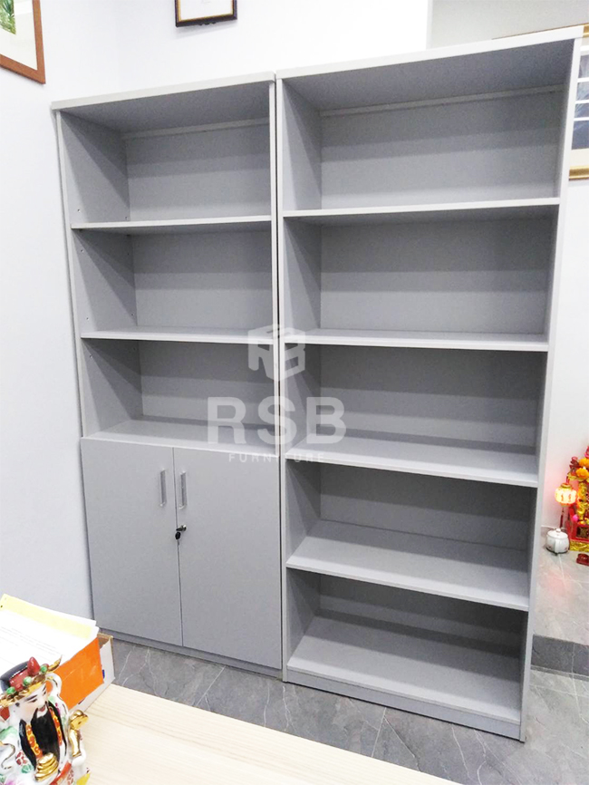 หน้างานนี้ลูกค้าได้เลือกซื้อตู้สำหรับเก็บเอกสารแบบสูงไว้ใช้ในออฟฟิศค่ะ ได้เลือกใช้ตู้เอกสาร 2 แบบค่ะ