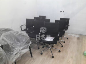 ภาพถ่ายจากหน้างานจริงค่ะ หน้างานนี้เป็นหน้างานที่บริษัทค่ะ ลูกค้าได้เลือกซื้อเก้าอี้เปลี่ยนใช้งานใหม่