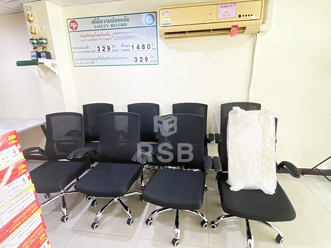 เป็นเก้าอี้รุ่นที่ขายดีมาตลอดเลยค่ะ หน้างานนี้ลูกค้าได้กลับมาซื้อซ้ำไปใช้งานเพิ่มค่ะ ลูกค้าตอบโจทย์รุ่นนี้มากๆค่ะ