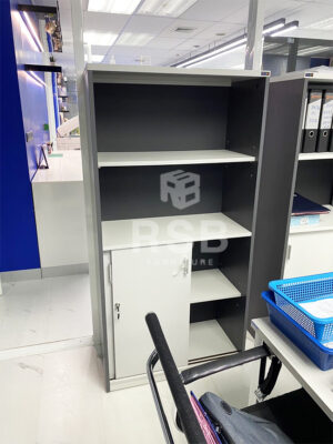 ลูกค้าต้องการสั่งซื้อตู้เอกสารไปใช้งานเพิ่ม เพราะอันเก่าที่ลูกค้าเคยสั่งซื้อกับทางเราใส่เอกสารเต็มแล้ว ลูกค้าได้สั่งเป็นตู้เอกสารแบบเดิม