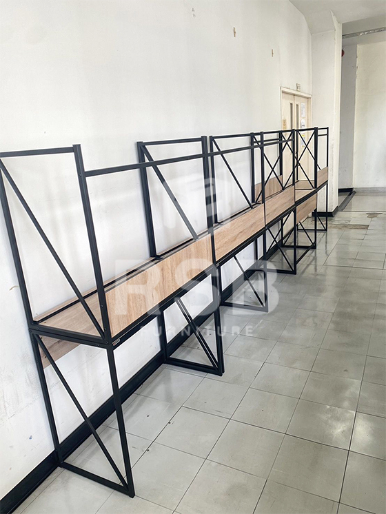 หน้างานนี้ลูกค้าได้เคยสั่งซื้อโต๊ะรุ่นนี้กับทางเราไปใช้งานแล้ว ได้กลับมาซื้อซ้ำไปใช้งานเพิ่มอีกค่ะ