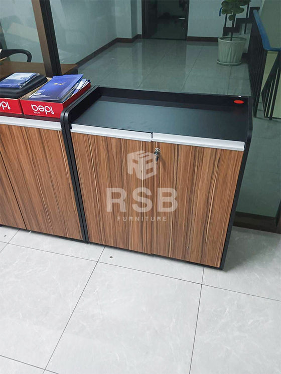 หน้างานนี้ลูกค้าได้สั่งซื้อตู้เอกสาร รุ่นเดิมที่เคยซื้อกับทาง RSB ไปใช้งานเพิ่มค่ะ ในภาพจะเป็นตู้เอกสารบานเปิด รุ่น BCL-P810
