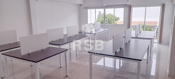 ลูกค้าสั่งซื้อเป็นสินค้าโต๊ะทำงานกลุ่ม WORKSTATION 2 ที่นั่ง ขนาด 120 x 120 cm พร้อมฉาก