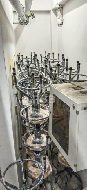 รีวิวภาพถ่ายจากหน้างานที่นำเก้าอี้บาร์ทรงเตี้ย รุ่นไม่มีล้อไปจัดส่งจำนวนหลายตัวเลยค่ะ