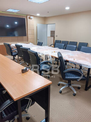 นำภาพถ่ายจากหน้างานห้องประชุมมาฝาก หน้างานนี้เลือกซื้อโต๊ะประชุมโต๊ะทำงานและเก้าอี้นั่งประชุม