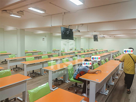 รีวิวภาพถ่ายจากหน้างานภายในห้องเรียนคอมพิวเตอร์ของมหาวิทยาลัยค่ะ