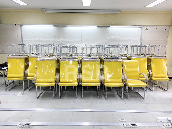 ภาพถ่ายจากหน้างาน จัดส่งเสร็จเรียบร้อยค่ะ เก้าอี้สำนักงาน รุ่นขาเหล็กตัว C แข็งแรง ทนทาน ไม่แตกหักง่าย