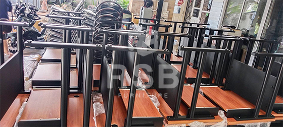 จัดส่งเรียบร้อยโต๊ะคอมพิวเตอร์ขาเหล็กกลม ขนาด กว้าง 80 ลึก 60 และสูง 75 cm