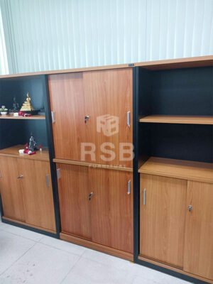 รีวิวภาพถ่ายจากหน้างาน จัดส่งตู้เอกสารเมลามีน บานเลื่อนบนล่าง สูง 160 ซม.