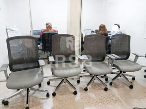 จัดส่งเรียบร้อยเก้าอี้สำนักงาน รุ่นขายดี เป็นเก้าอี้ทำงานอีกรุ่น ที่ลูกค้ามาทดลองนั่งที่โชว์รูมแล้วชอบ