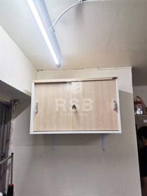 รีวิวภาพถ่ายจากหน้างาน จัดส่งตู้เก็บเอกสารแบบแขวนลอยติดผนัง บานเลื่อน ขนาด W120 cm