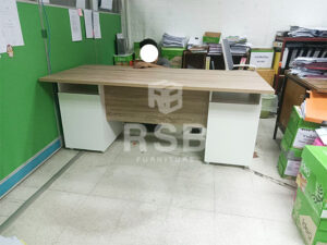 ภาพถ่ายจากหน้างานจริง จัดส่งโต๊ะทำงานผู้บริหาร แบบตัวเดี่ยว ขนาดกว้าง 180 cm