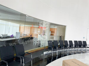 หน้างานนี้จัดส่งเรียบร้อย ลูกค้าเลือกซื้อเก้าอี้ไม่มีล้อ จะได้ไม่เกิดปัญหาล้อแตกค่ะ