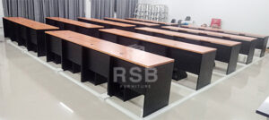 ผลงานติดตั้งโต๊ะคอมพิวเตอร์ดีไซน์มาตรฐานพร้อมราง keyboard และมีช่อง CPU