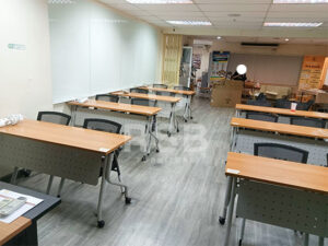 ตอบโจทย์ห้องอบรมที่ต้องการเคลียร์พื้นที่ใช้งานอย่างรวดเร็วค่ะ รีวิวจัดส่งเก้าอี้ทำงาน เก้าอี้ประชุม พนักพิงตาข่าย